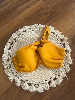 Shade & Shore Summer beach  Mustard Yellow One-Shoulder Bikini Top 34C